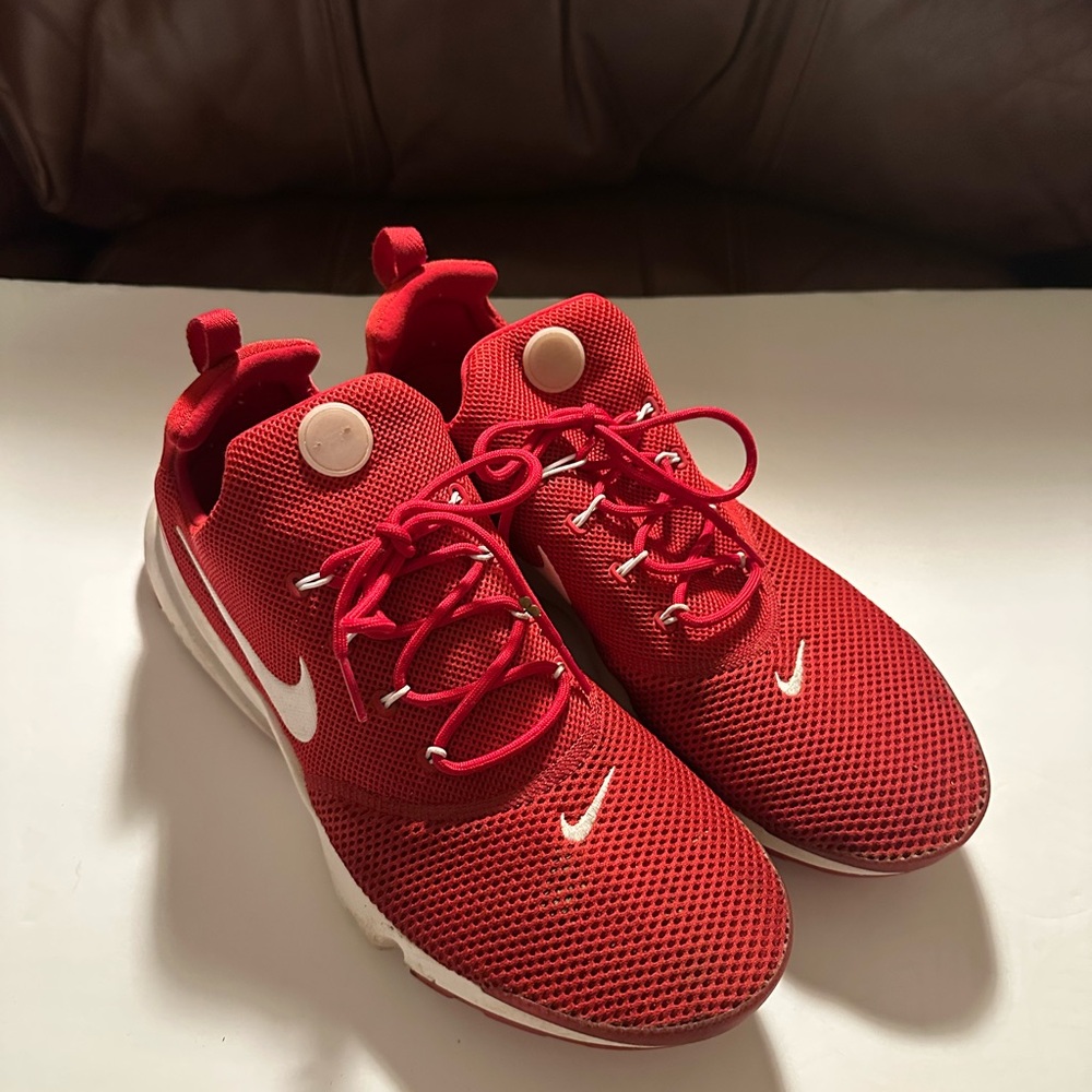 Nike Red Mesh Running Shoes with White Swoosh - Picture 2 of 5